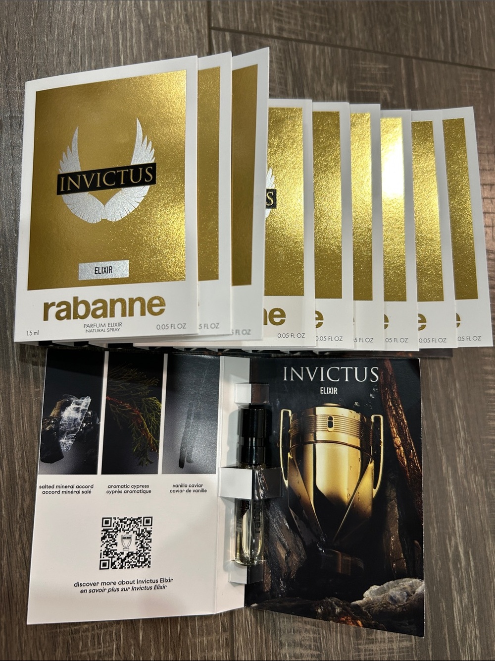 10 pieces Rabanne Invictus Elixir Sample set